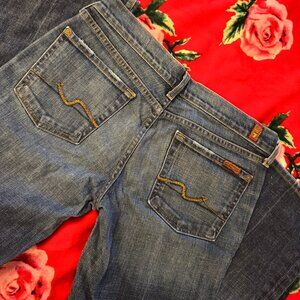 7 For All Mankind Bootcut Jeans Women’s Size 29 Blue Medium Wash Denim Made USA